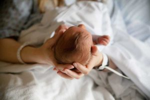is surrogacy in Ukraine legal